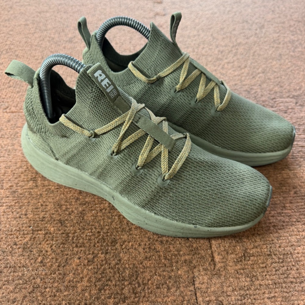 REI‎ Co-op Beyonder Shoes Mens Olive Green Knit Walking Sneakers TrailBed Insole